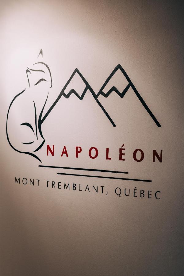 Maison Napoleon B&B Mont-Tremblant Bagian luar foto